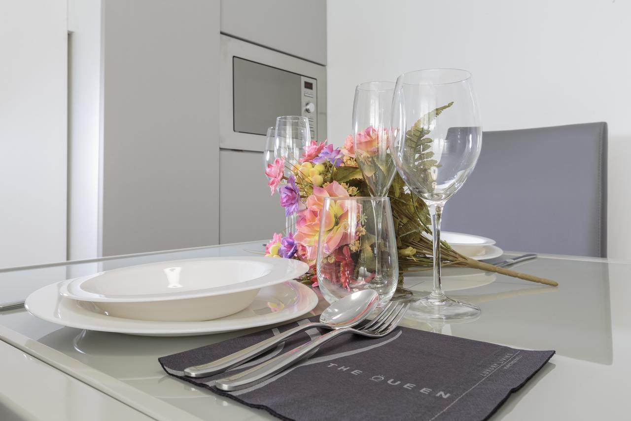 The Queen Luxury - Vinicia