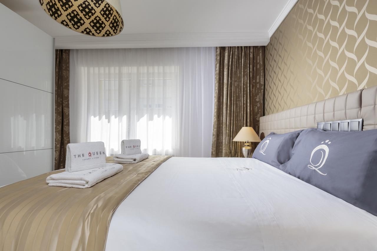 The Queen Luxury - Vinicia