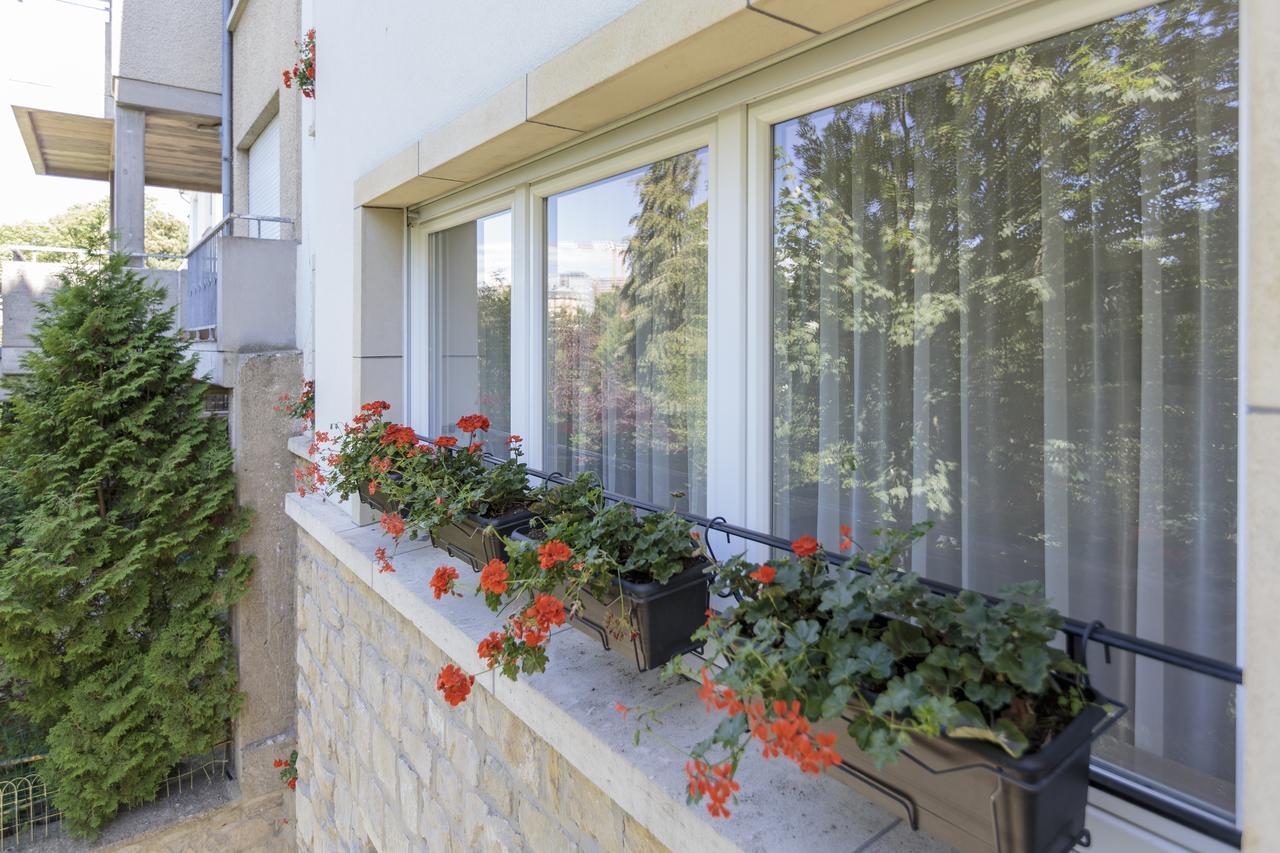 The Queen Luxury - Vinicia Apartment *